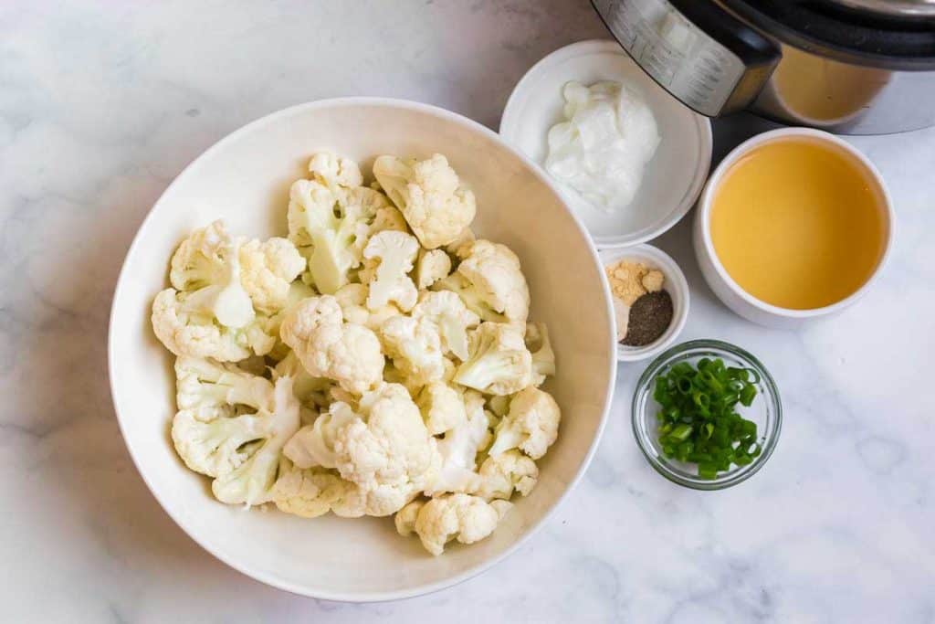 ingredients to make mashed cauliflower