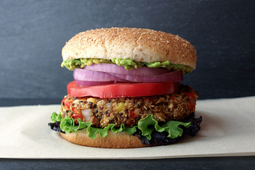 Quinoa and White Bean Burger [Vegan]