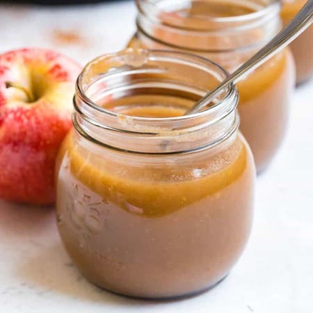 mason jar with Instant Pot applesauce